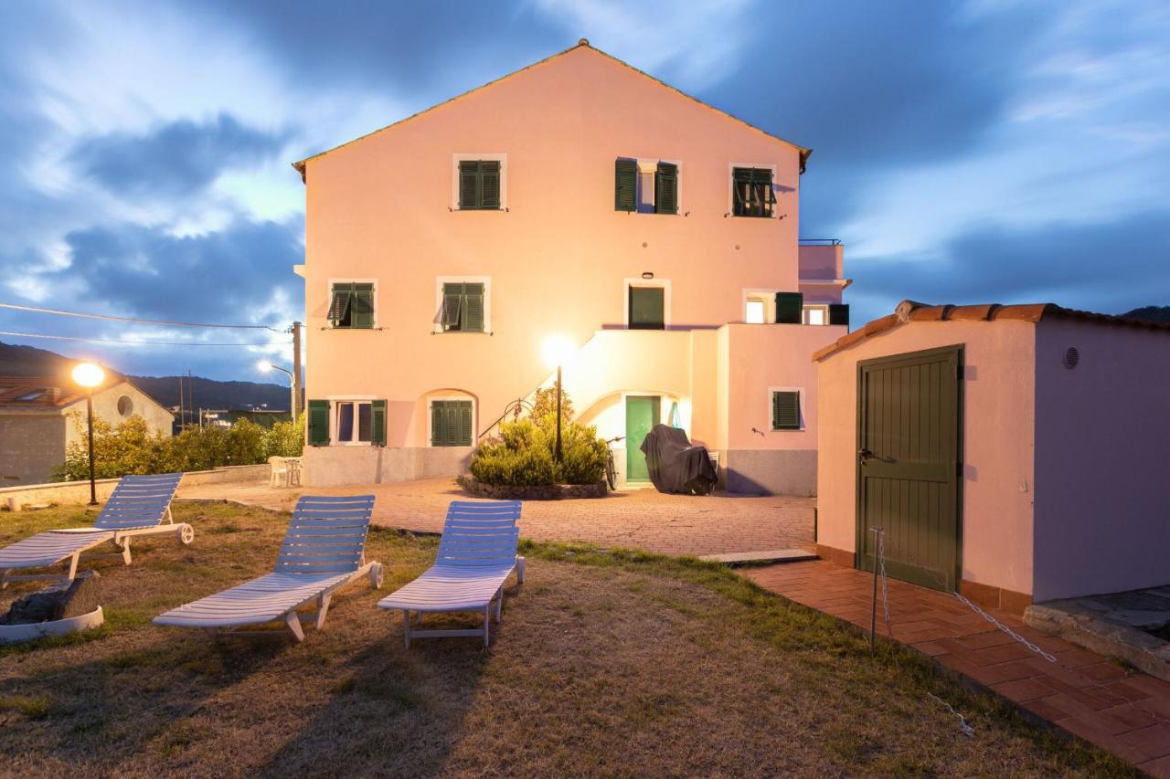 Villa Zafferano Suites Celle Ligure Kültér fotó