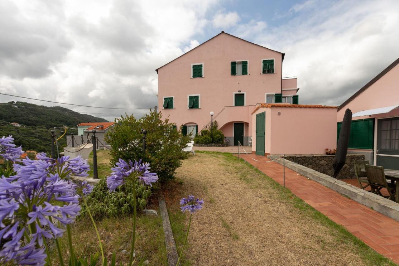 Villa Zafferano Suites Celle Ligure Kültér fotó
