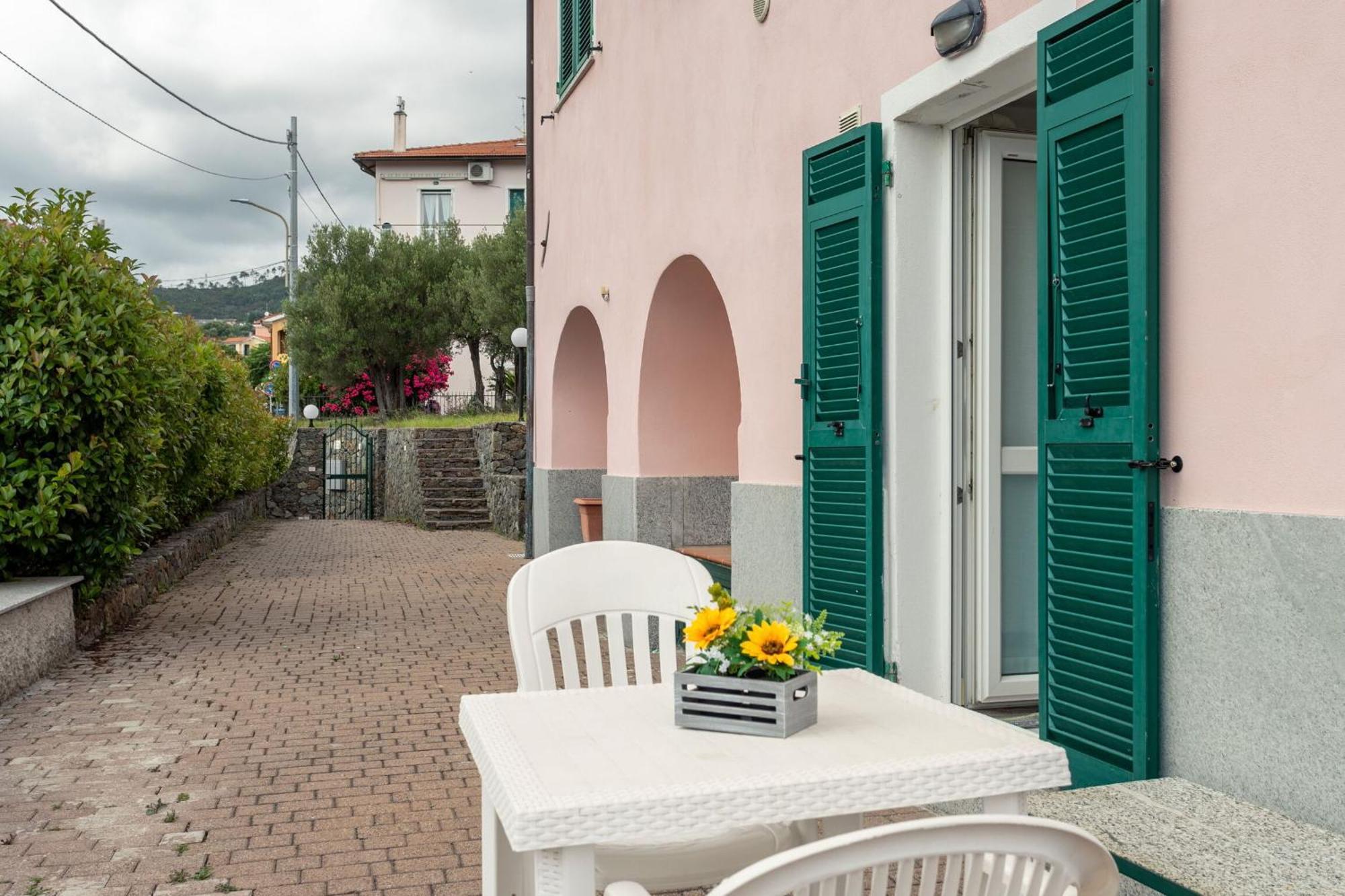 Villa Zafferano Suites Celle Ligure Kültér fotó